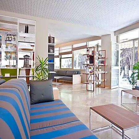 Hotel Antares Pinarella